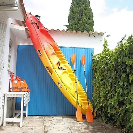 Superb Seafront Holiday home *